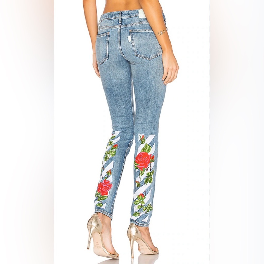 Off-White Blue Skinny Jeans with Red Floral Design